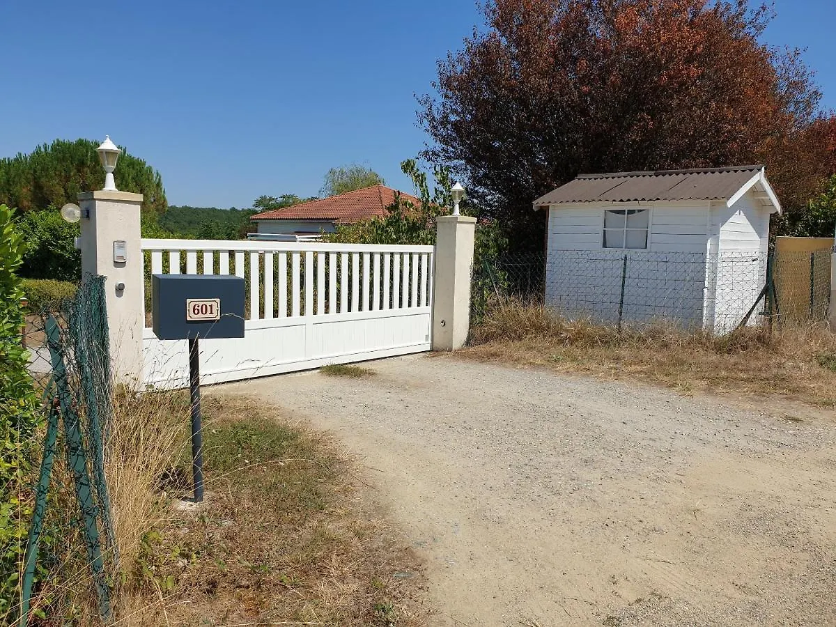 Chambre D'Hotes A 10 Mn Au Sud D'Auch Orbessan Bed & Breakfast